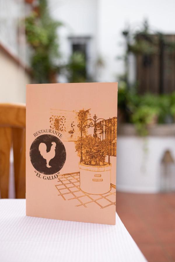 Hostal El Gallo Marbella Bagian luar foto
